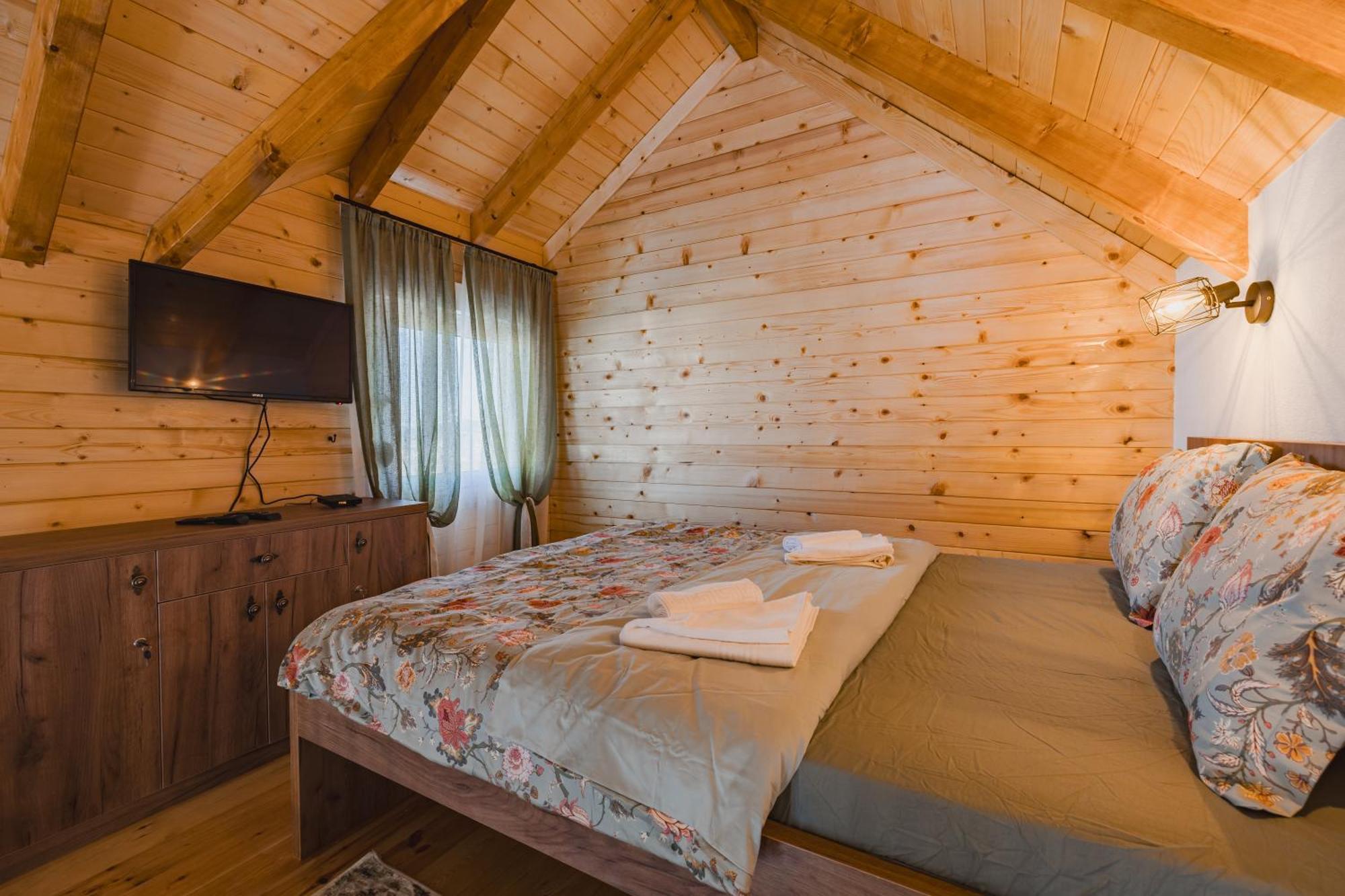 Mountain House Ivanovic Moticki Gaj Exterior photo